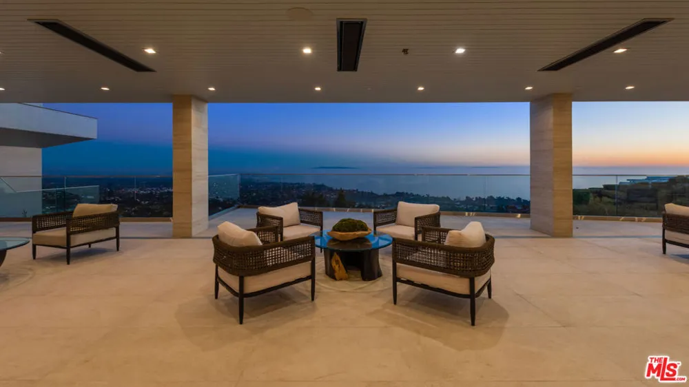 16680 Charmel Lane Pacific Palisades, CA 90272