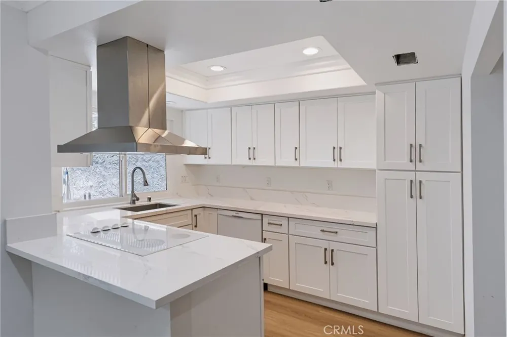 3002 E Via Siena Anaheim, CA 92806