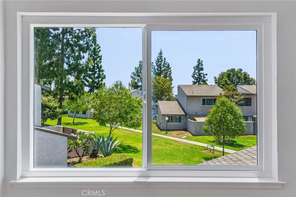 3002 E Via Siena Anaheim, CA 92806