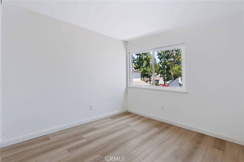 3002 E Via Siena Anaheim, CA 92806