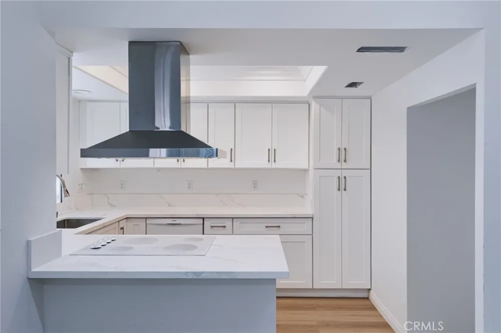 3002 E Via Siena Anaheim, CA 92806