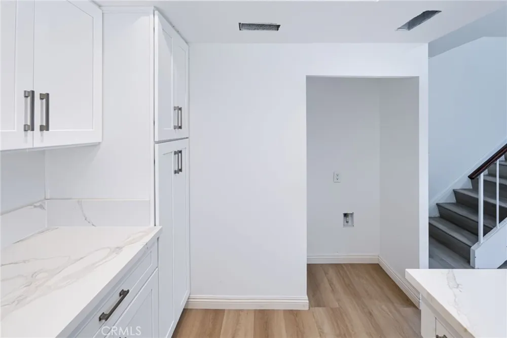 3002 E Via Siena Anaheim, CA 92806