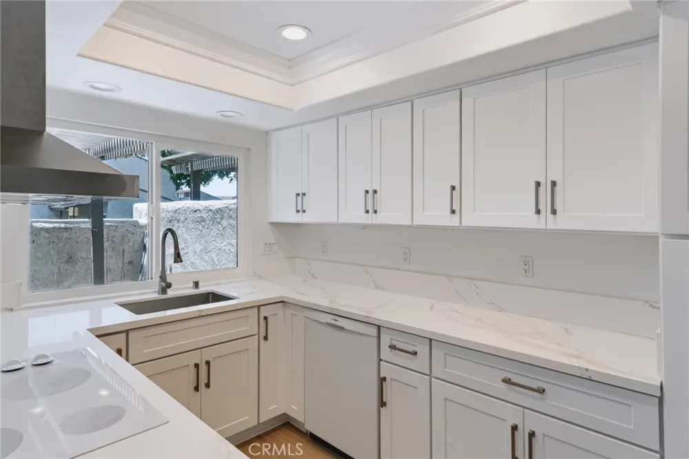 3002 E Via Siena Anaheim, CA 92806
