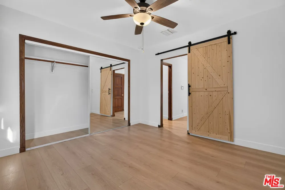 1811 Avon Street Burbank, CA 91505