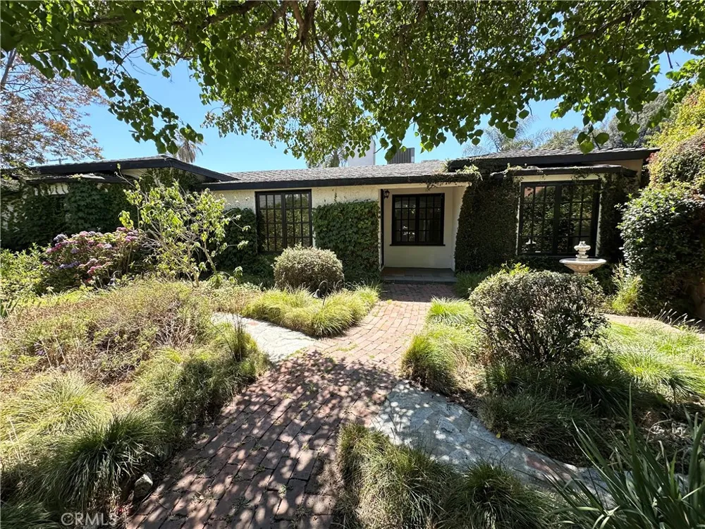 4217 Fair Avenue Studio City, CA 91602