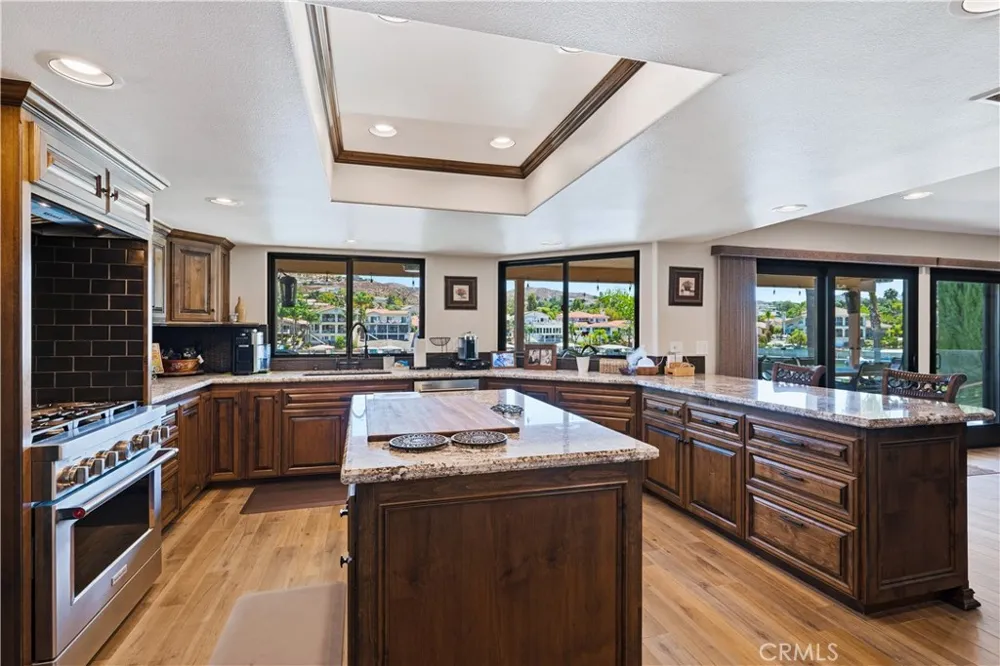 30374 Point Marina Drive Canyon Lake, CA 92587