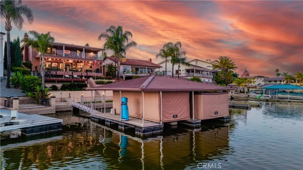 30374 Point Marina Drive Canyon Lake, CA 92587
