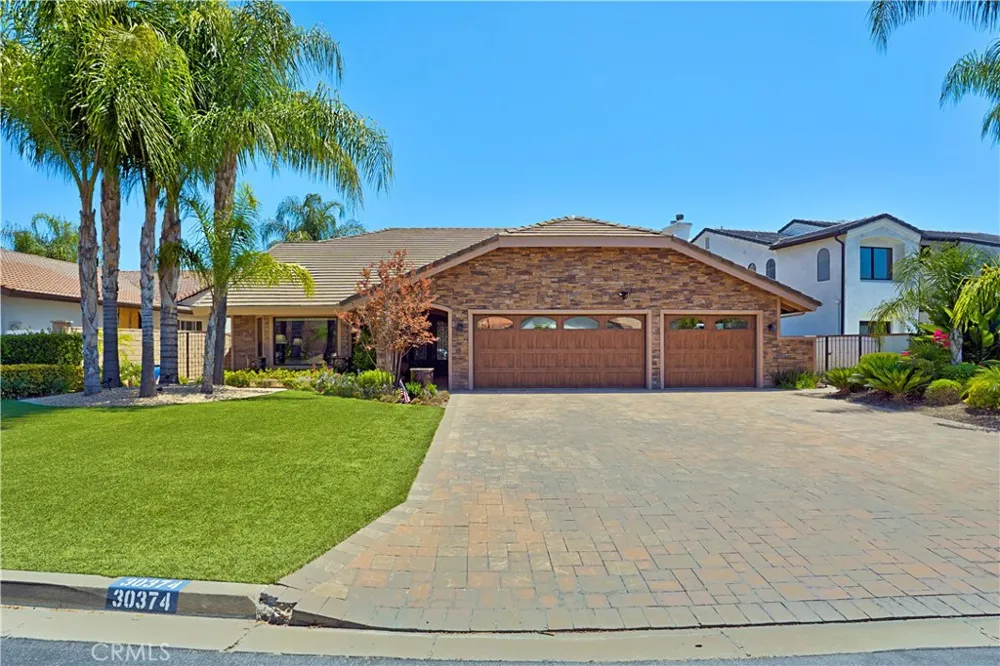 30374 Point Marina Drive Canyon Lake, CA 92587