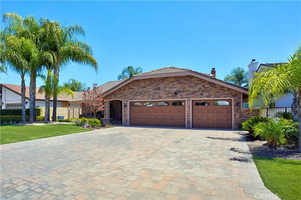30374 Point Marina Drive Canyon Lake, CA 92587