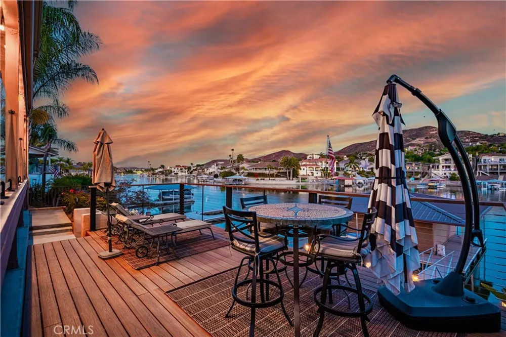 30374 Point Marina Drive Canyon Lake, CA 92587