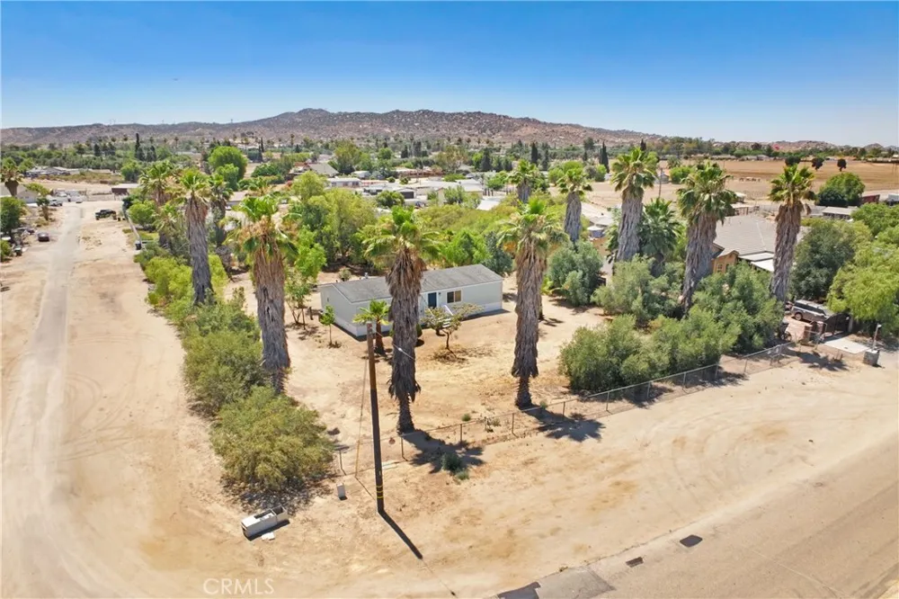 28247 Reservoir Nuevo, CA 92567