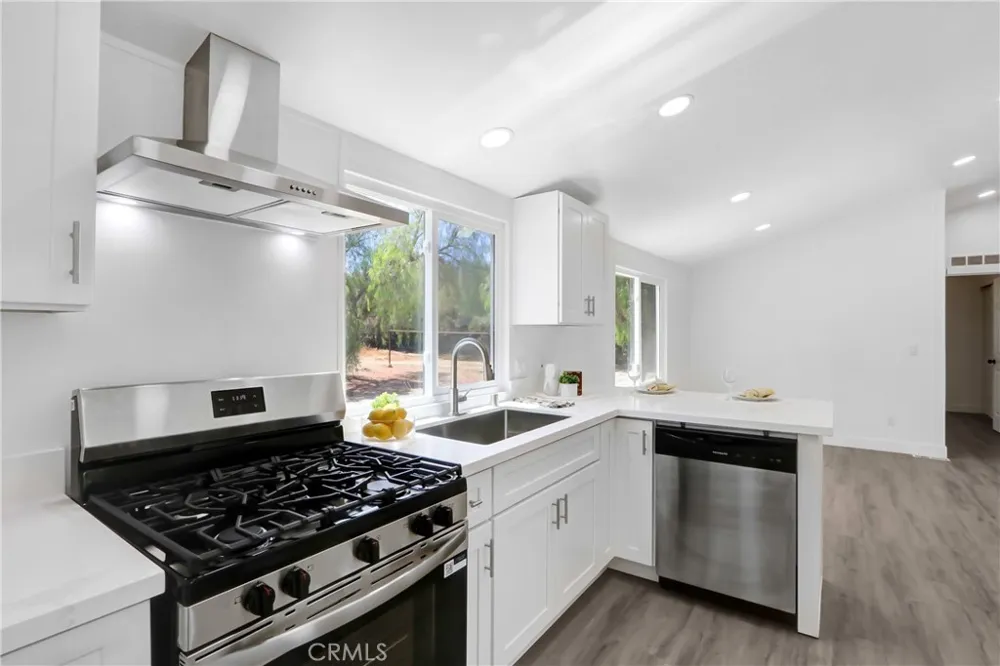 28247 Reservoir Nuevo, CA 92567