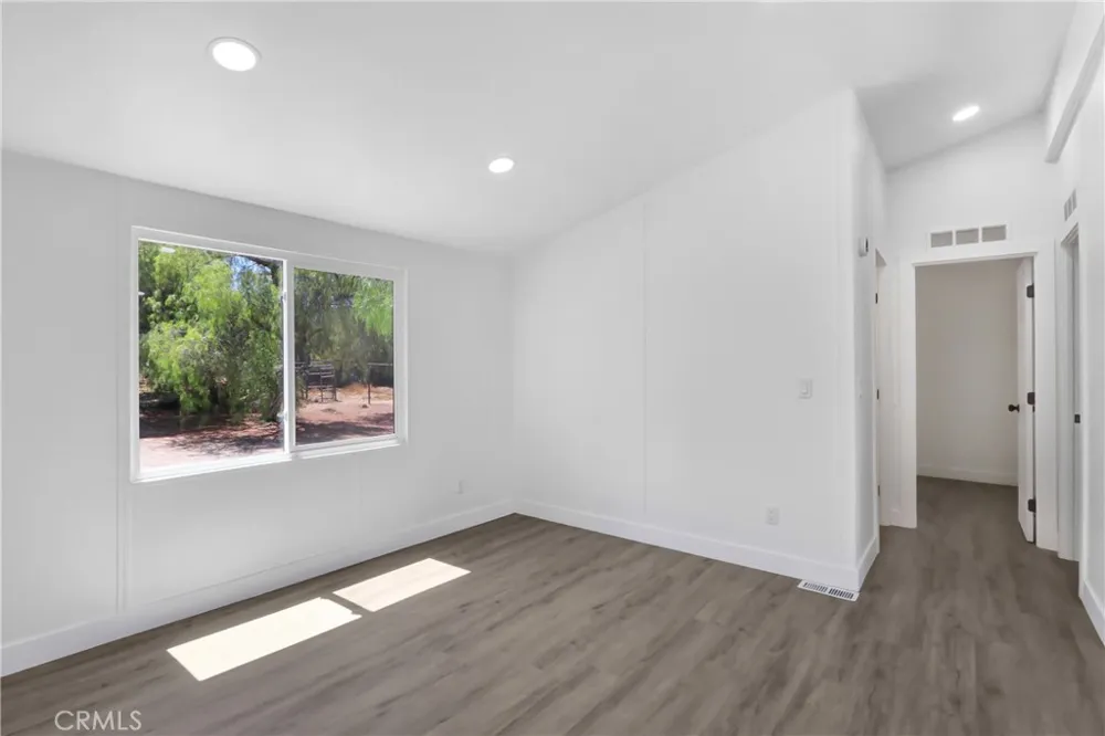 28247 Reservoir Nuevo, CA 92567
