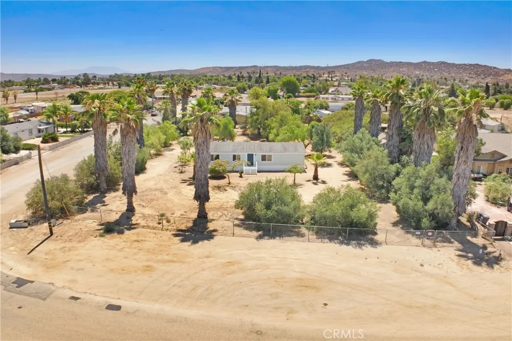 28247 Reservoir Nuevo, CA 92567