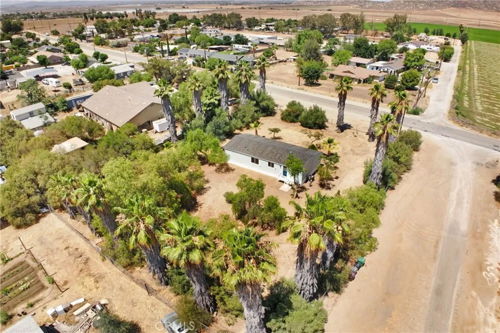 28247 Reservoir Nuevo, CA 92567