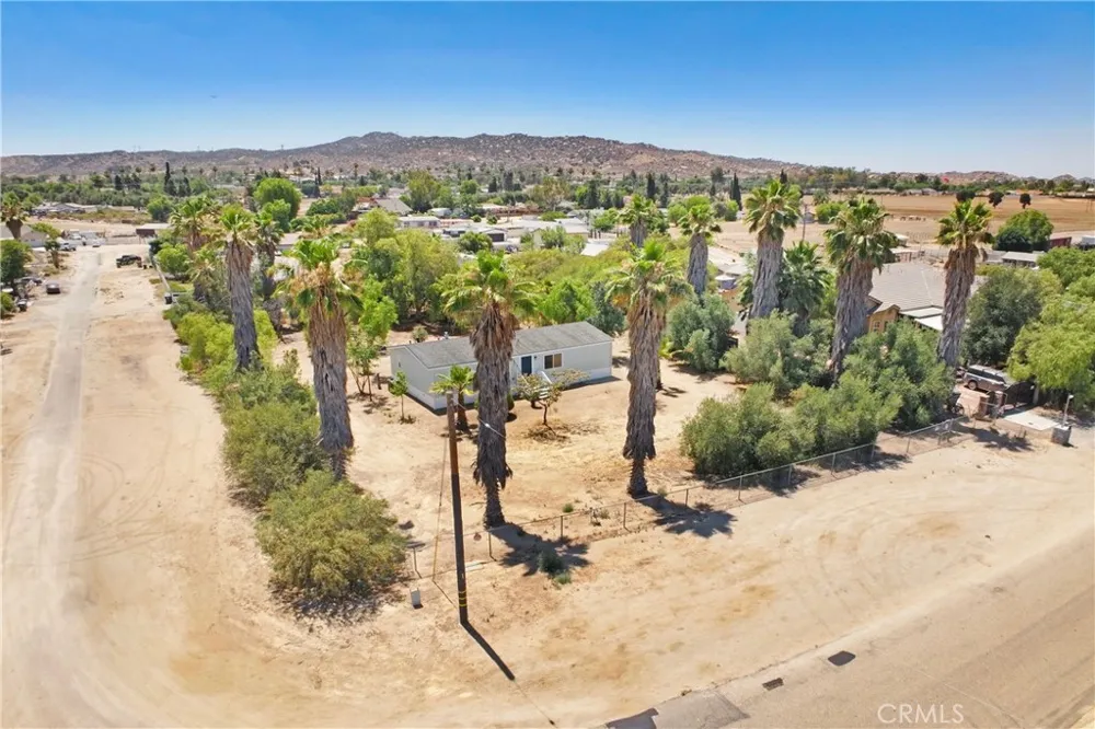 28247 Reservoir Nuevo, CA 92567