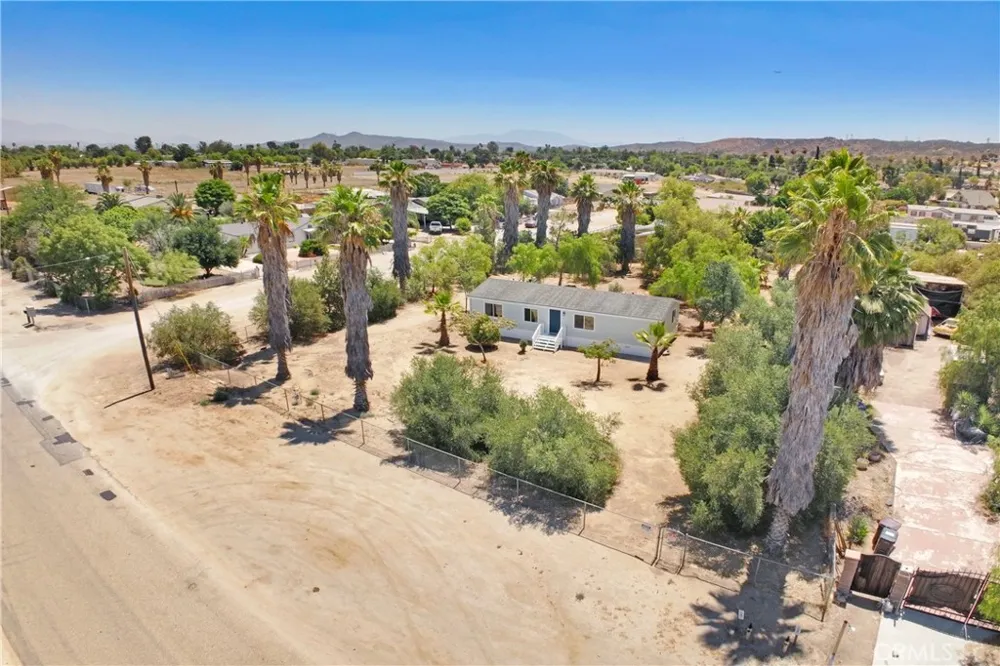 28247 Reservoir Nuevo, CA 92567
