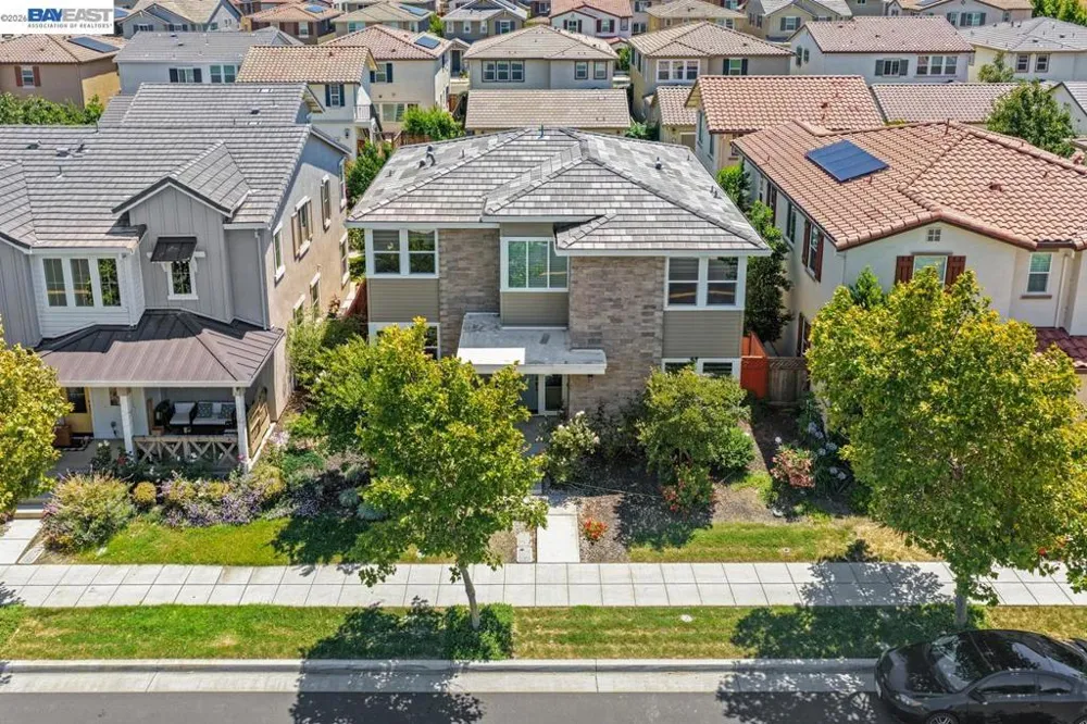 232 E Ramsey Dr Mountain House, CA 95391