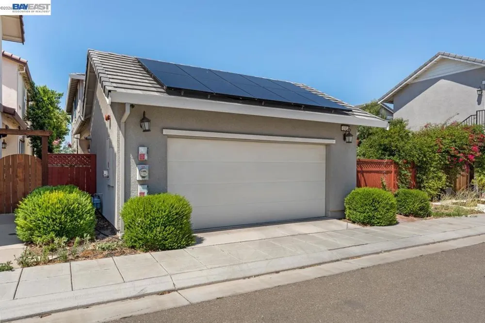 232 E Ramsey Dr Mountain House, CA 95391