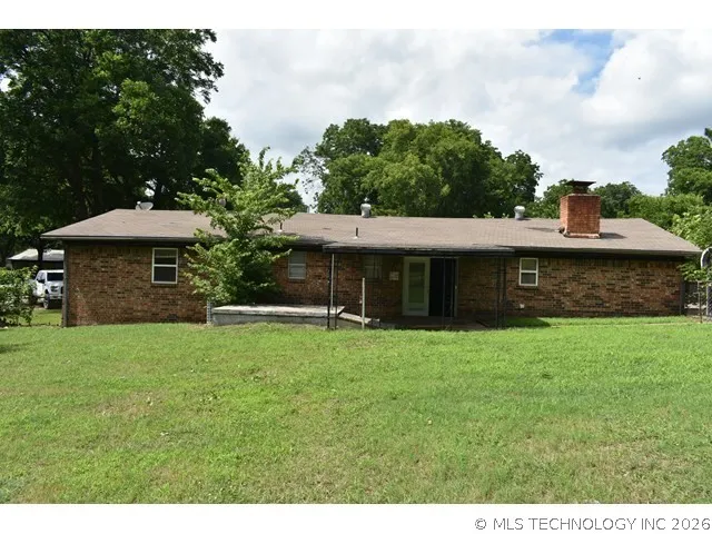 801 NW Redbud Street Kingston, OK 73439
