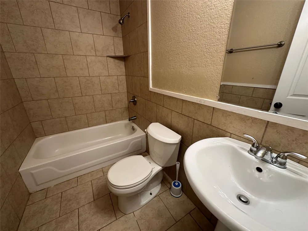 161 Fm 1209 #A1 Cedar Creek, TX 78612