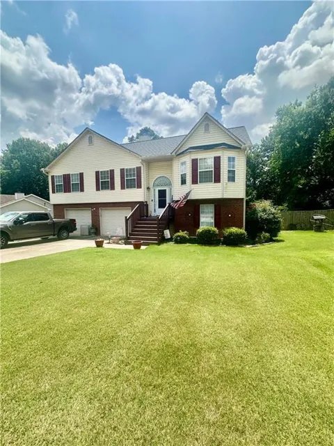 443 Windsong ln Lane