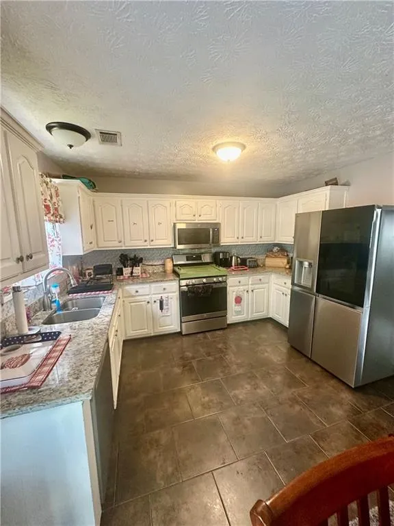 443 Windsong ln Lane Social Circle, GA 30025