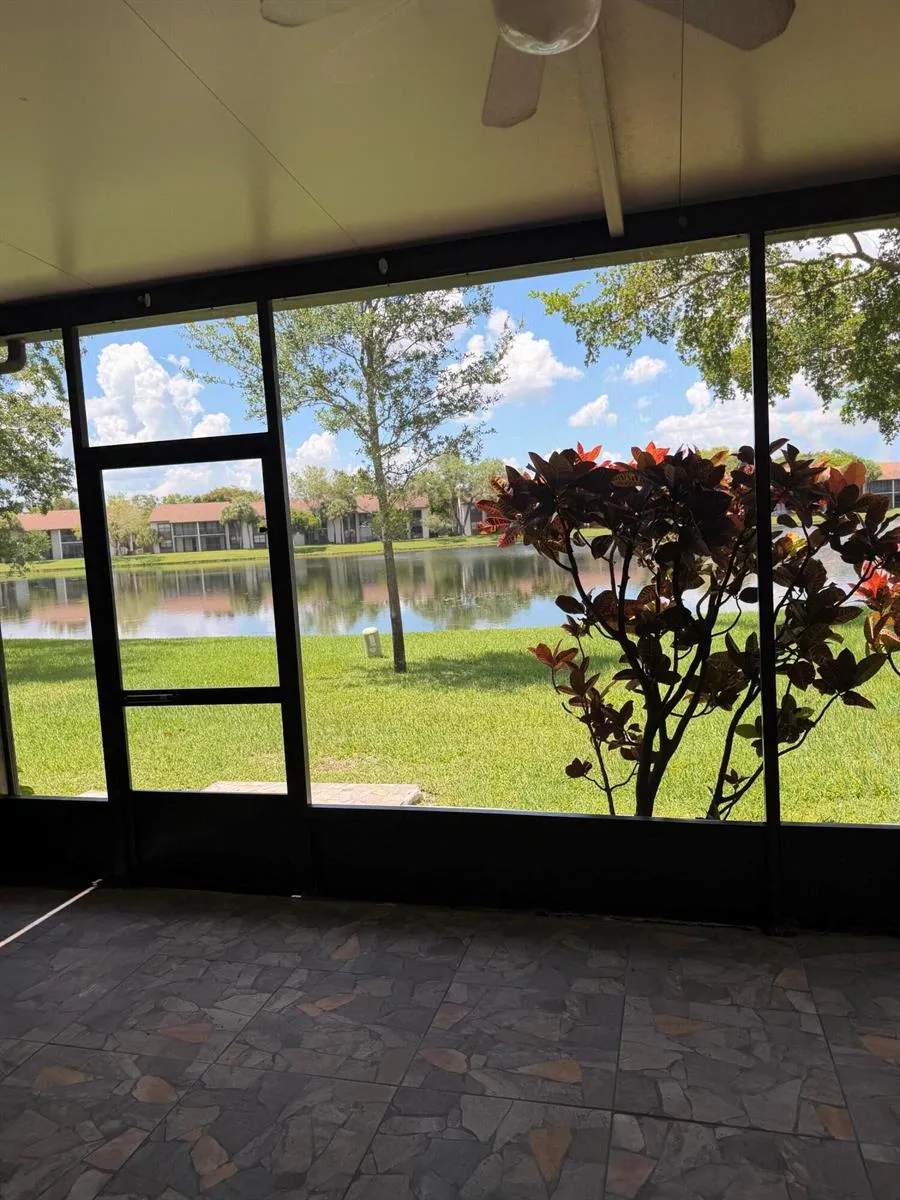 9741 NW 37th Street Sunrise, FL 33351