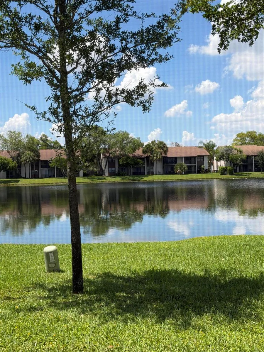 9741 NW 37th Street Sunrise, FL 33351