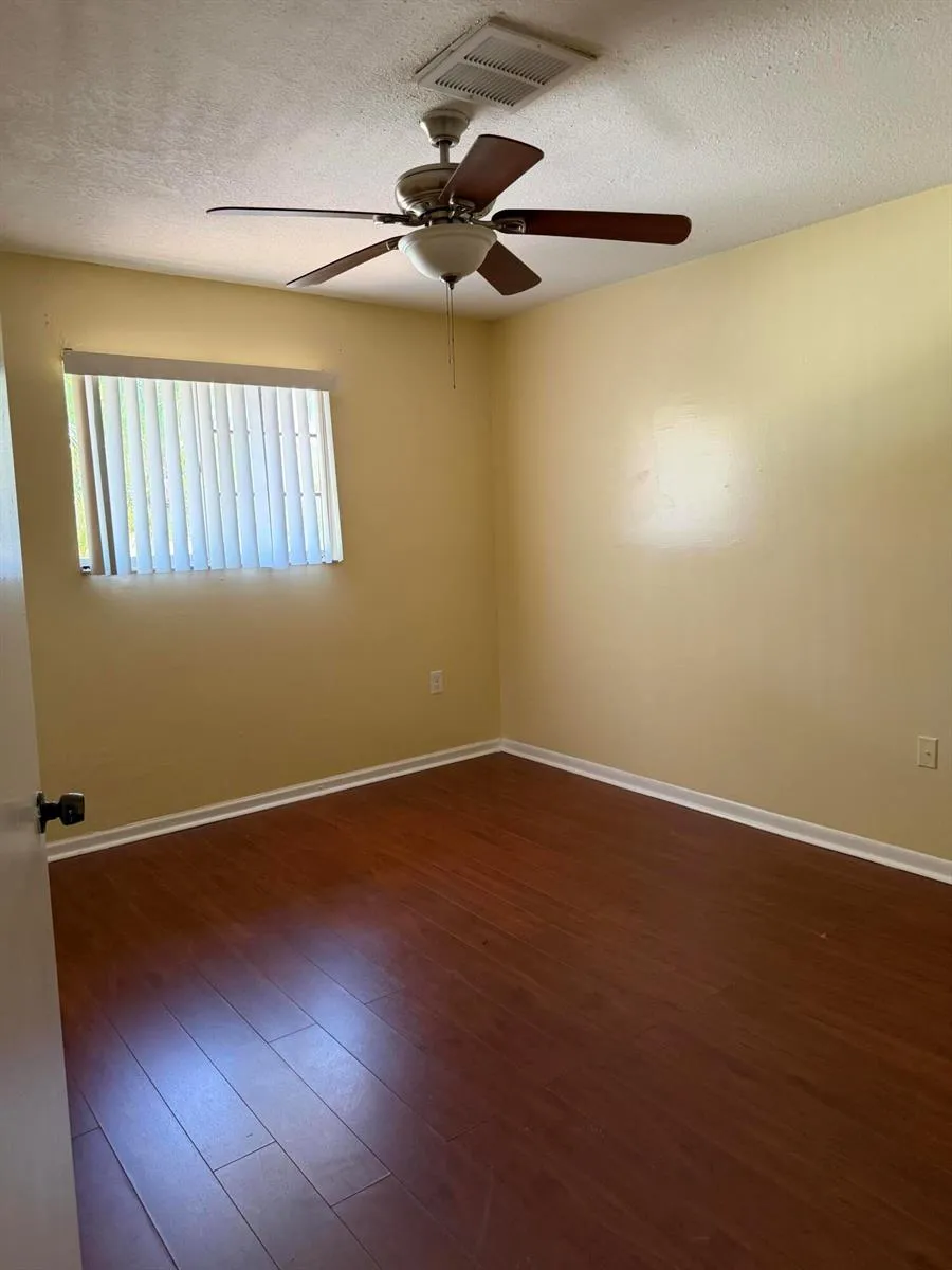 9741 NW 37th Street Sunrise, FL 33351
