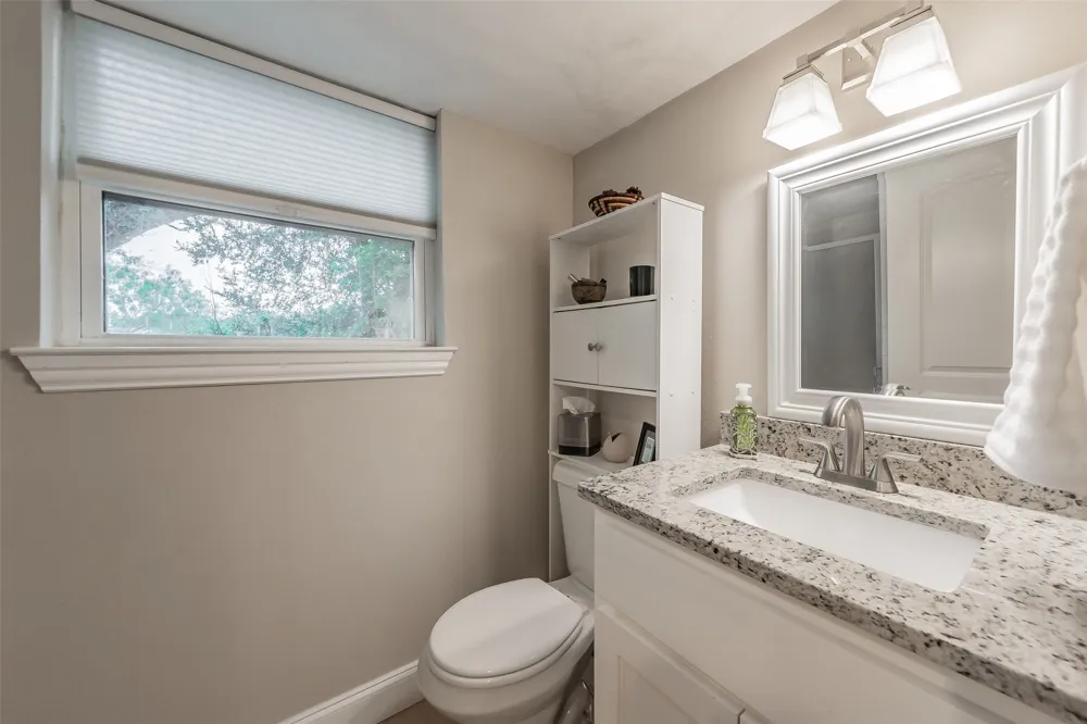 2517 Country Place Carrollton, TX 75006