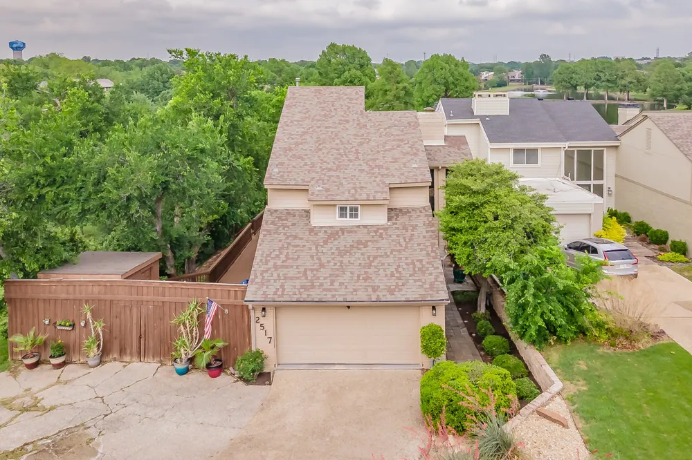 2517 Country Place Carrollton, TX 75006