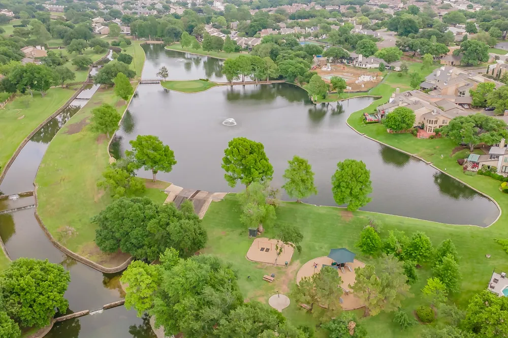 2517 Country Place Carrollton, TX 75006