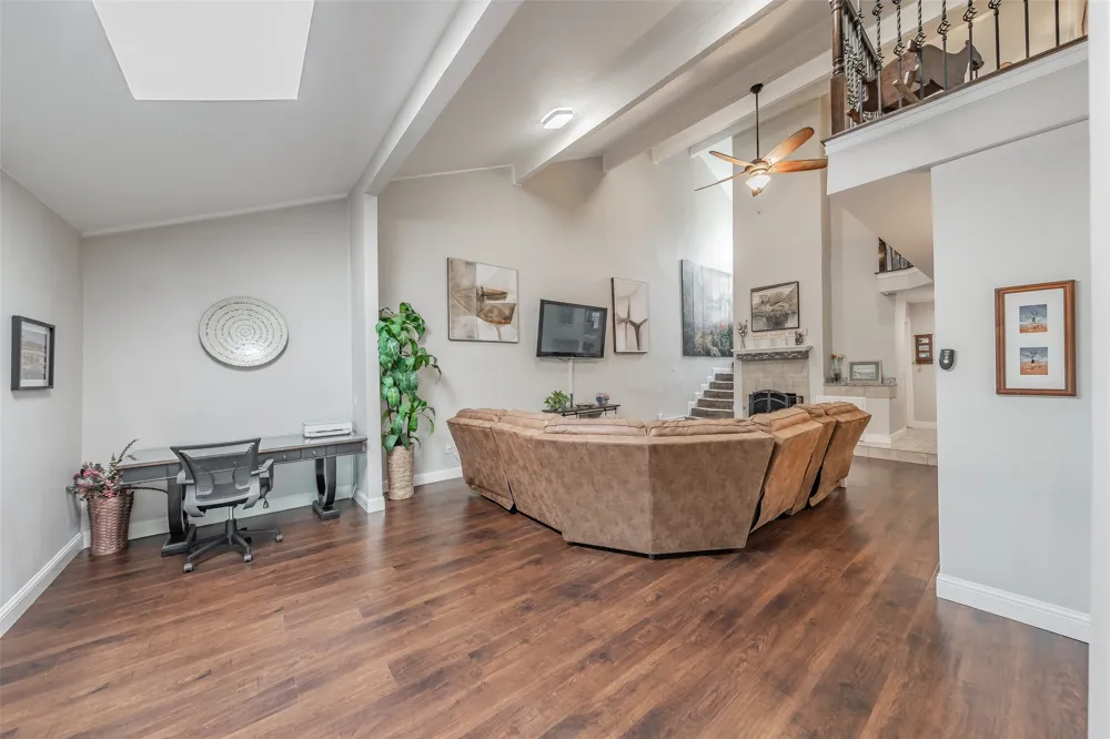 2517 Country Place Carrollton, TX 75006