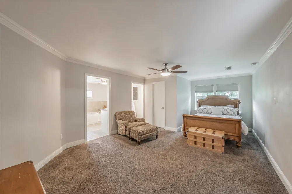 2517 Country Place Carrollton, TX 75006