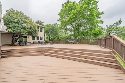 2517 Country Place