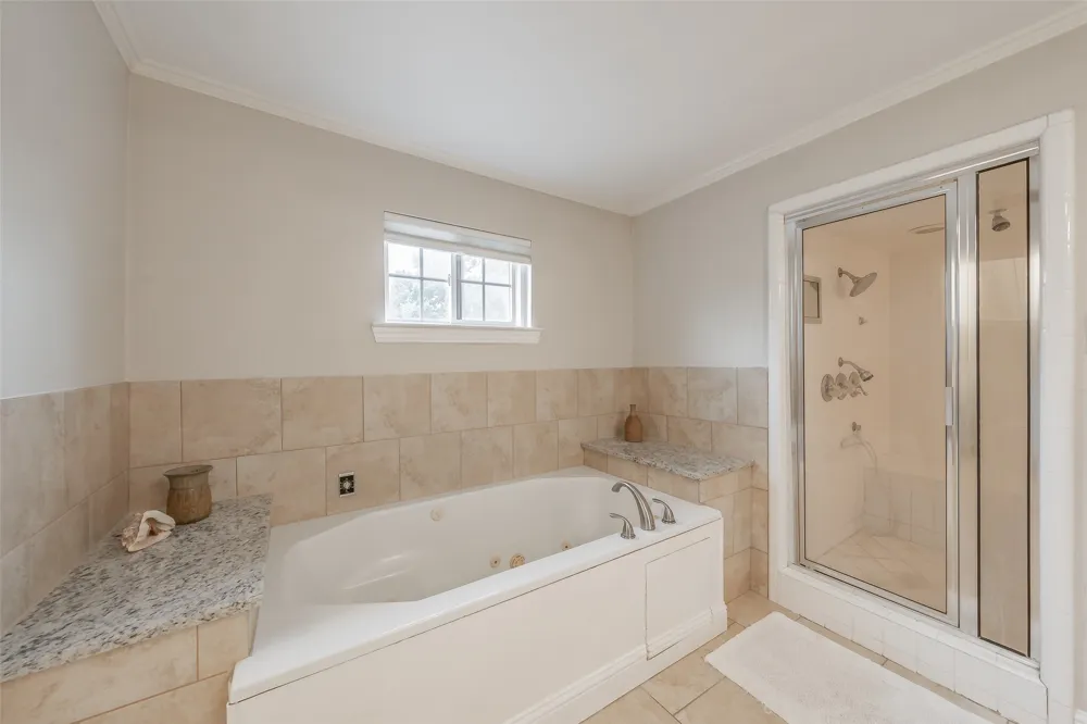 2517 Country Place Carrollton, TX 75006