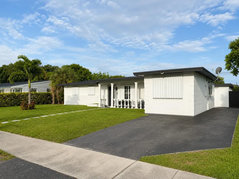 17130 NW 42nd Ct Miami Gardens, FL 33055