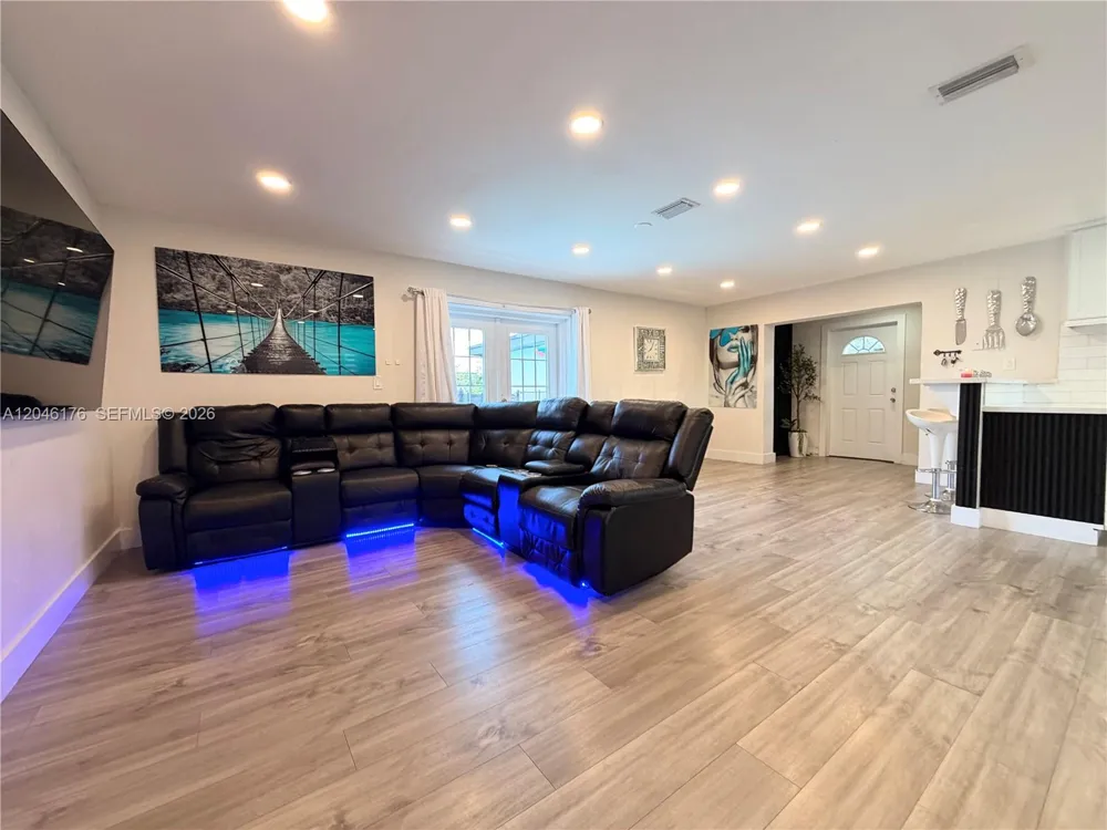 17130 NW 42nd Ct Miami Gardens, FL 33055