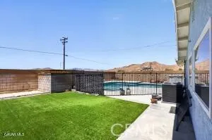 3287 Mica Ct Rosamond, CA 93560