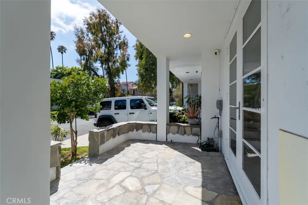 2830 2nd Avenue Corona del Mar, CA 92625