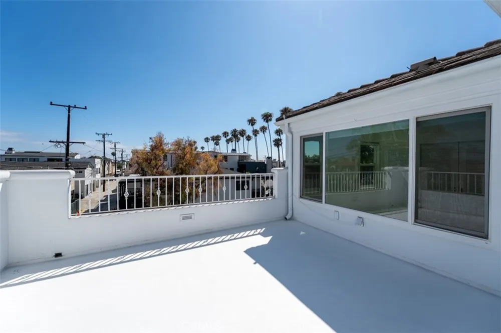 2830 2nd Avenue Corona del Mar, CA 92625