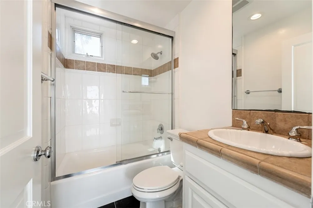 2830 2nd Avenue Corona del Mar, CA 92625