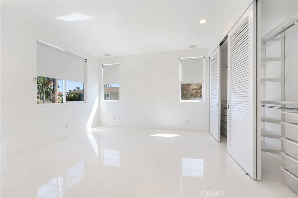 2830 2nd Avenue Corona del Mar, CA 92625
