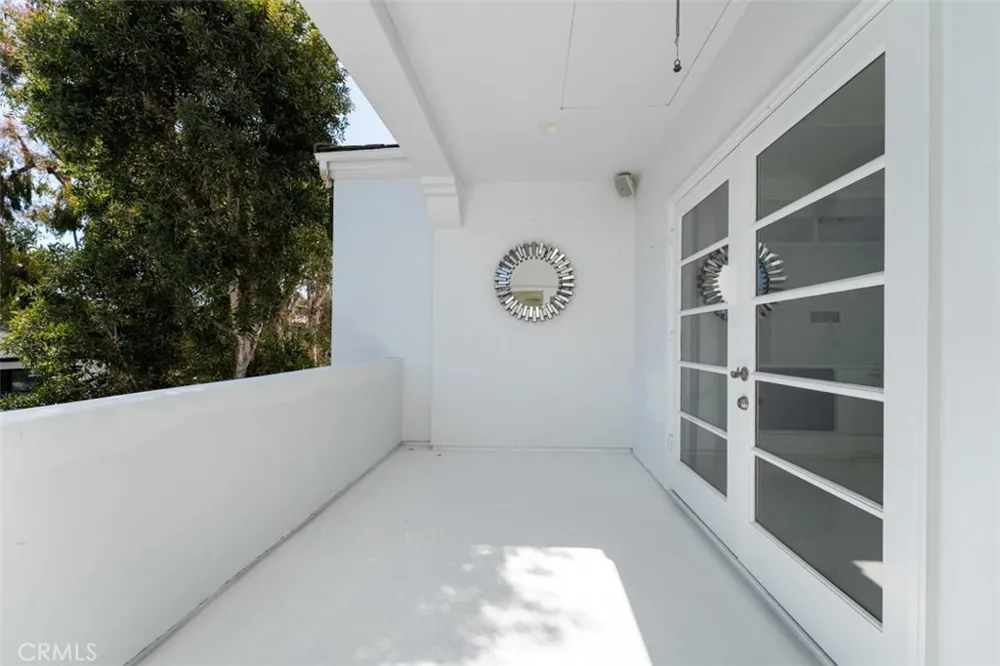 2830 2nd Avenue Corona del Mar, CA 92625
