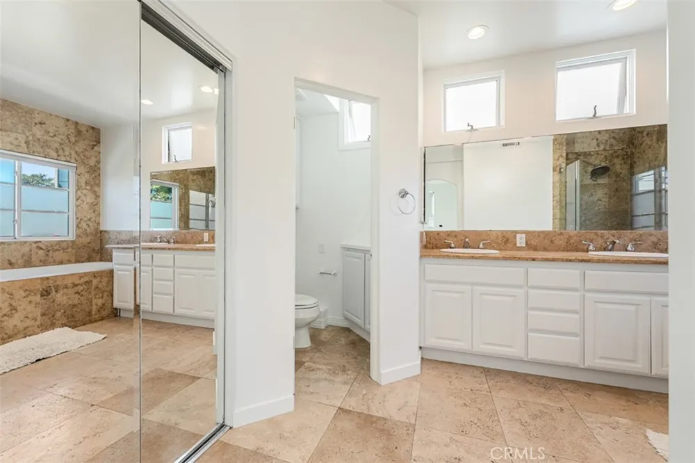 2830 2nd Avenue Corona del Mar, CA 92625