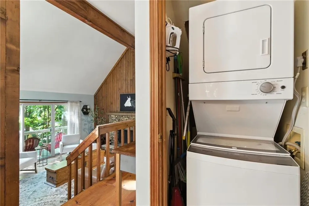 118 Soaring Hawk Circle Big Canoe, GA 30143