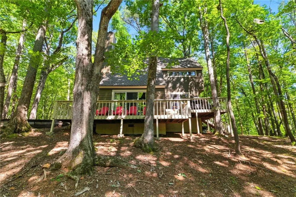 118 Soaring Hawk Circle Big Canoe, GA 30143