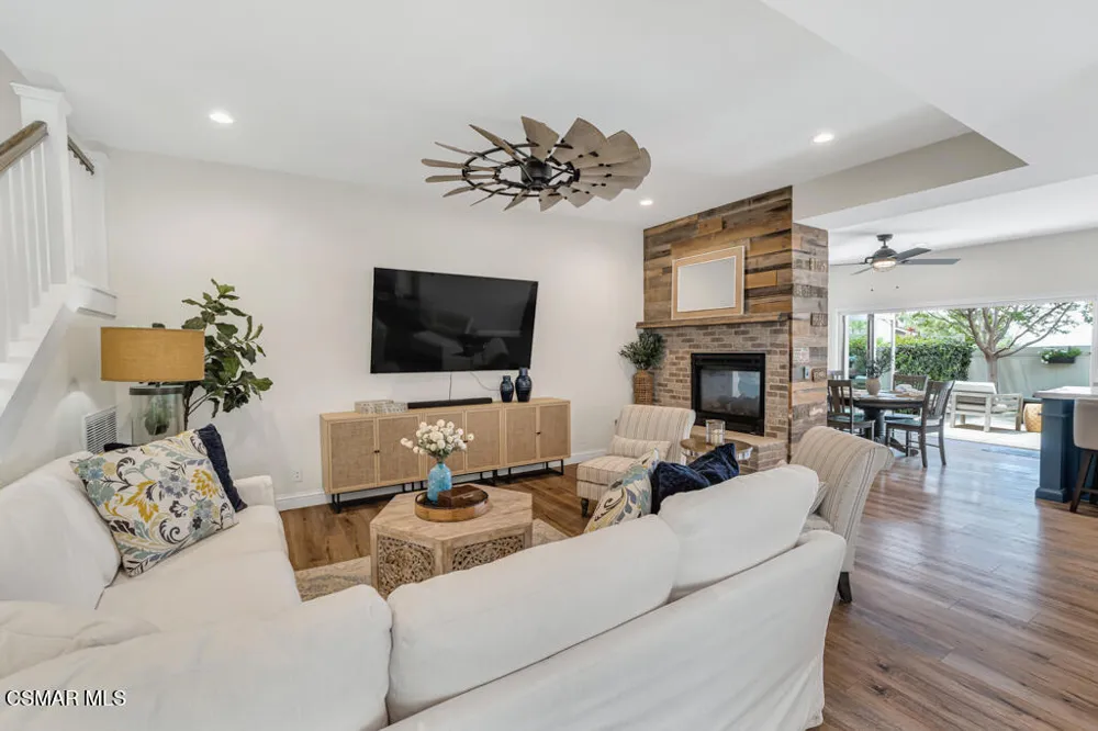 3175 Sunburst Place Thousand Oaks, CA 91360