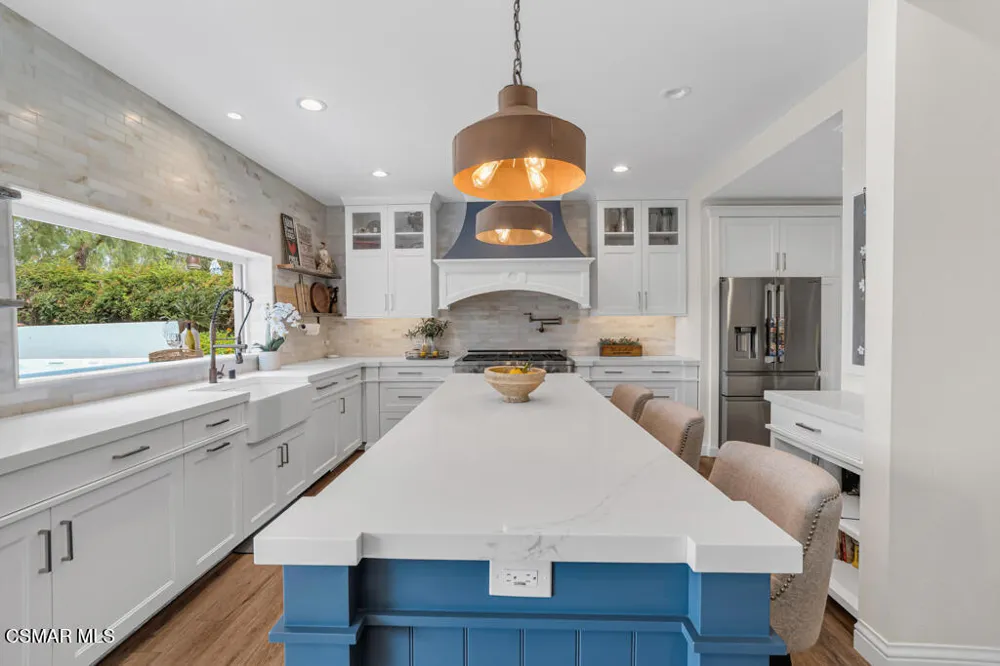 3175 Sunburst Place Thousand Oaks, CA 91360